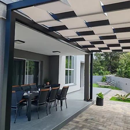 Luxury Colosseum Villa Šibenik