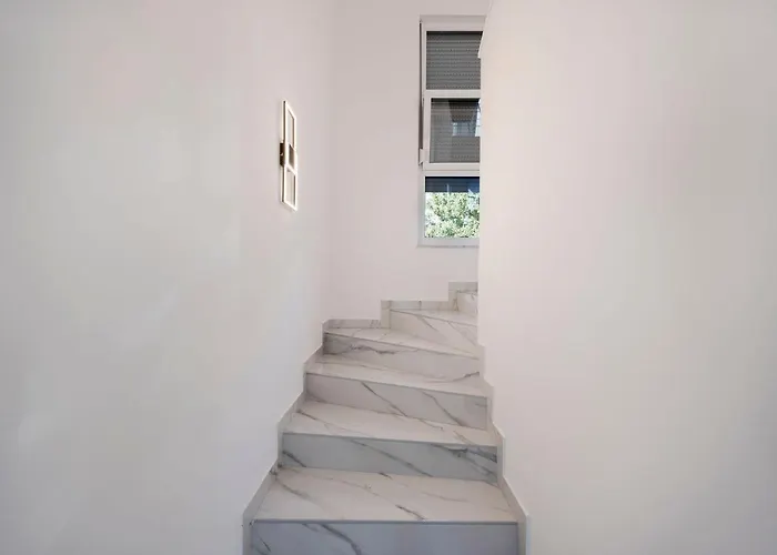 Luxury Colosseum Villa