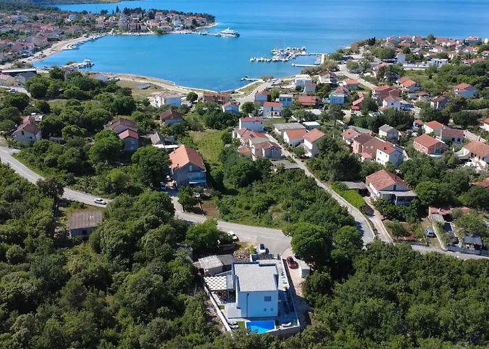 Luxury Colosseum Villa *